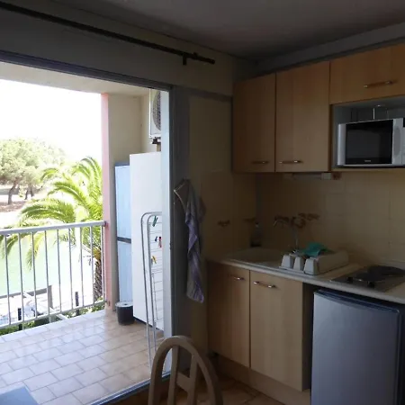 Studio Cap D'agde, 2 Pieces, 5 Personnes - Fr-1-723-32 Апартаменти